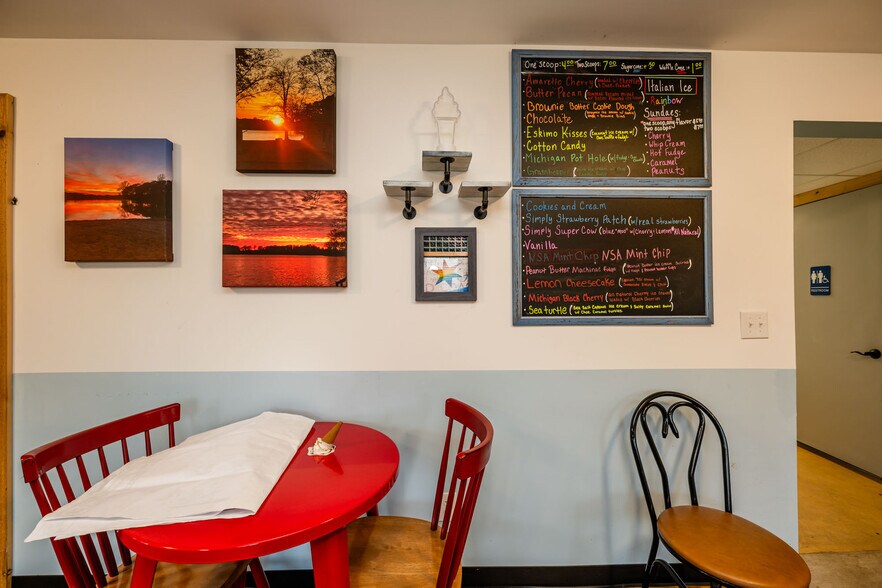 50463 M-152, Dowagiac, MI à vendre - Photo de l’immeuble – Image 2 sur 12