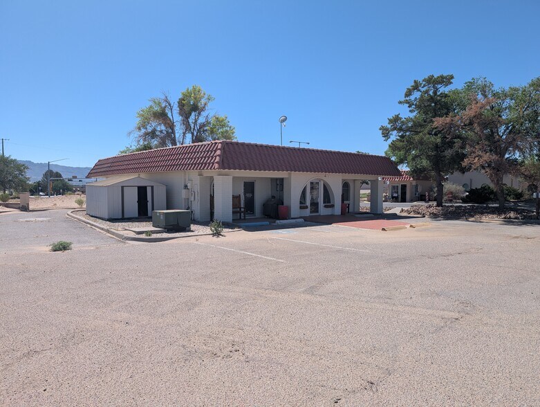 1301 Country Club Rd, Santa Teresa, NM à louer - Photo de l’immeuble – Image 1 sur 12