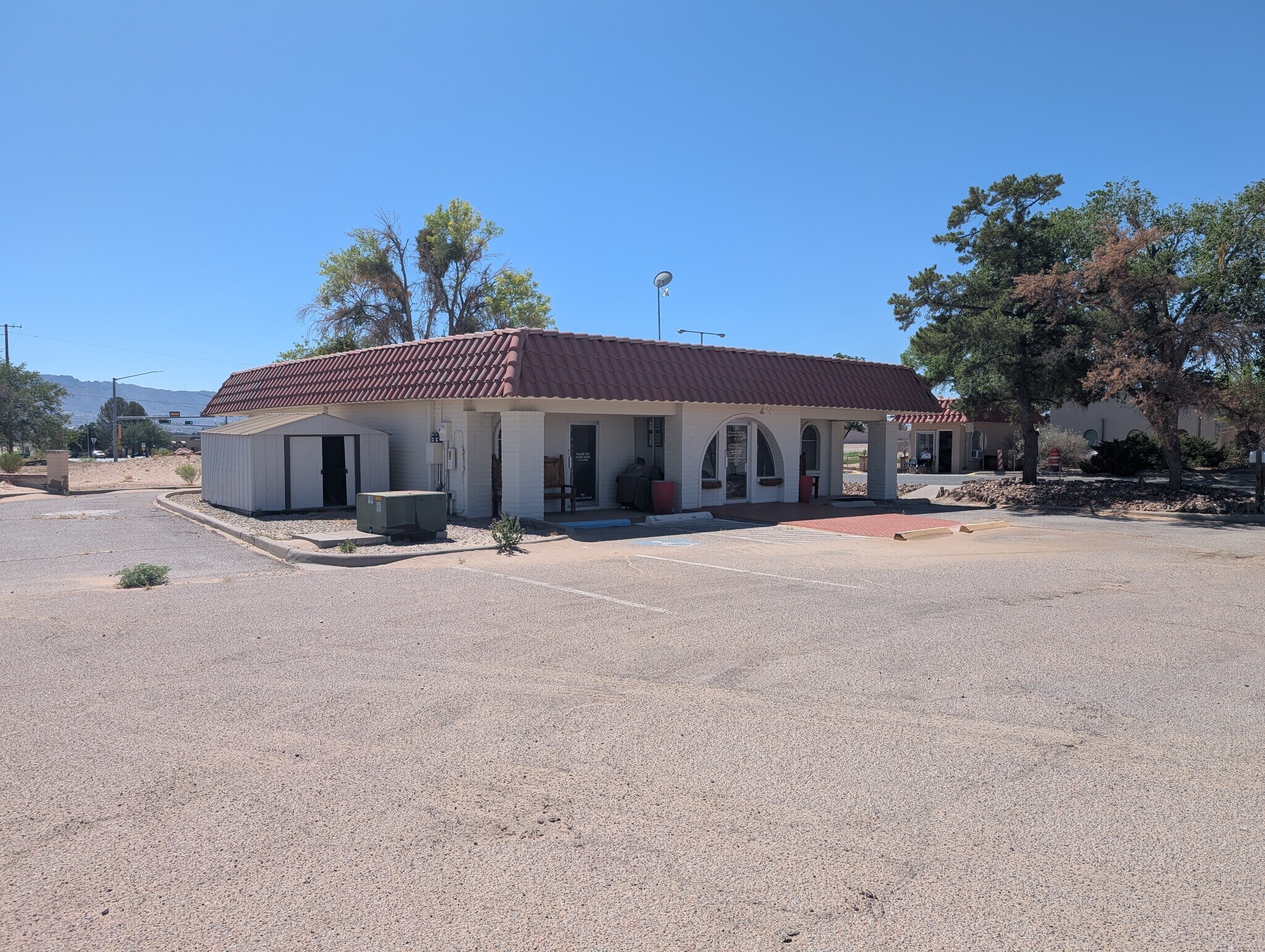 1301 Country Club Rd, Santa Teresa, NM à louer Photo de l’immeuble– Image 1 sur 13