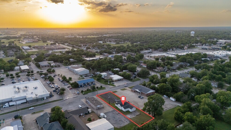 4527 Stonewall St, Greenville, TX à vendre - Photo de l’immeuble – Image 2 sur 14