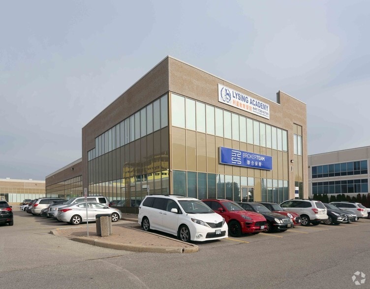 1550 16th Ave, Richmond Hill, ON à louer - Photo de l’immeuble – Image 3 sur 3