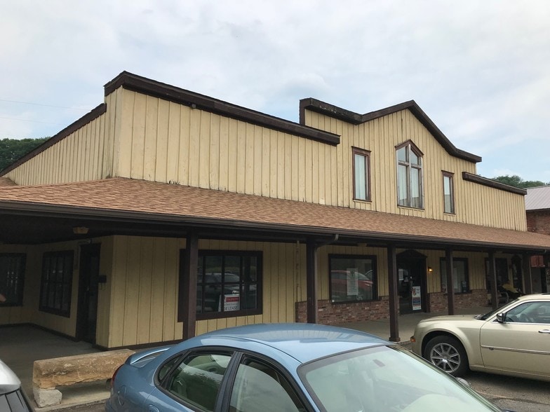 420-432 3rd Ave, Ford City, PA à vendre - Photo de l’immeuble – Image 2 sur 29