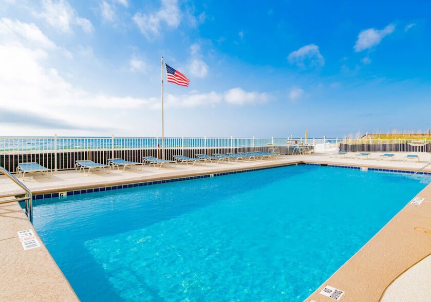 1007 West Beach Blvd, Gulf Shores, AL à vendre - Photo de l’immeuble – Image 2 sur 22