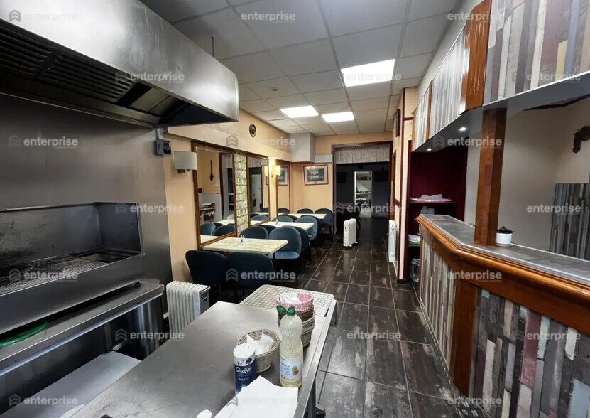 Local commercial dans Amiens à vendre - Photo intérieure – Image 2 sur 4