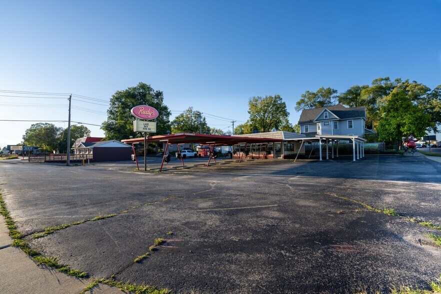 514 S Water St, Sparta, WI à vendre - Photo de l’immeuble – Image 2 sur 36