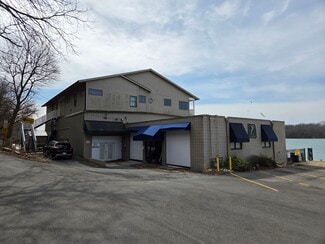 Plus de détails pour 555 Water St, Youngstown, NY - Spécialisé à vendre