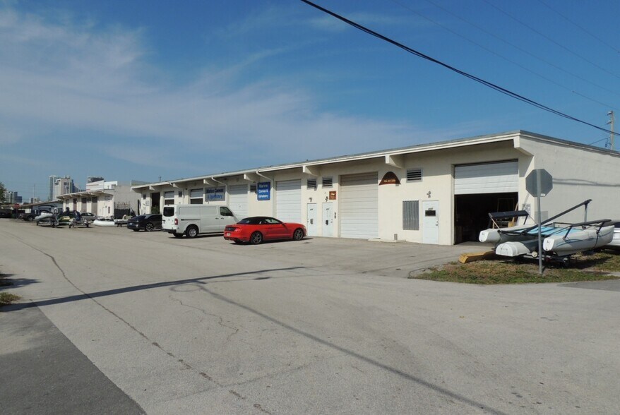 1608-1620 SW 3rd Ave, Fort Lauderdale, FL à louer - Photo de l’immeuble – Image 2 sur 5