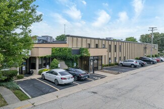 Plus de détails pour 3924 W Devon Ave, Lincolnwood, IL - Local d’activités à vendre