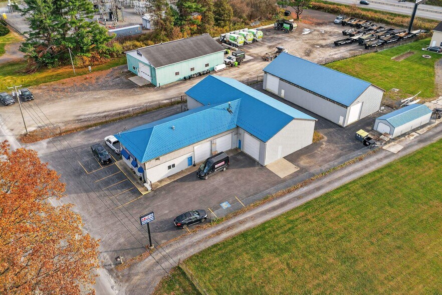 2338 Broad St, Frankfort, NY à vendre - Photo de l’immeuble – Image 3 sur 21