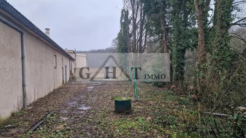 Industriel/Logistique dans Pommeuse à vendre - Photo de l’immeuble – Image 3 sur 10