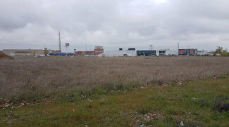 Plus de détails pour Calle Ricardo Tormo, Leganés - Terrain à louer