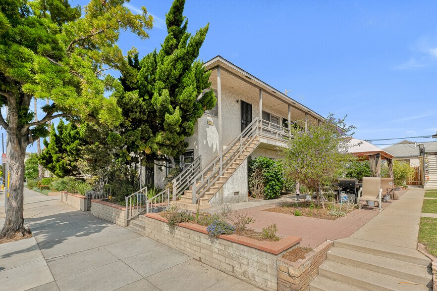 1811 Ocean Park Blvd, Santa Monica, CA à vendre - Photo de l’immeuble – Image 1 sur 7