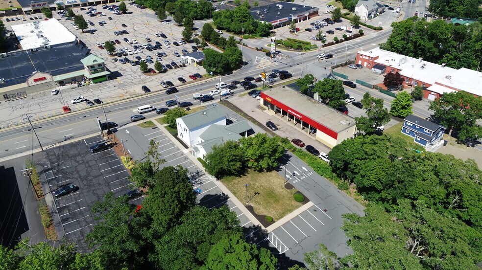 223 E Main St, Marlborough, MA à vendre - Photo de l’immeuble – Image 3 sur 13