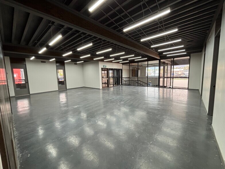 115 N Geneva Rd, Orem, UT à louer - Photo de l’immeuble – Image 3 sur 22
