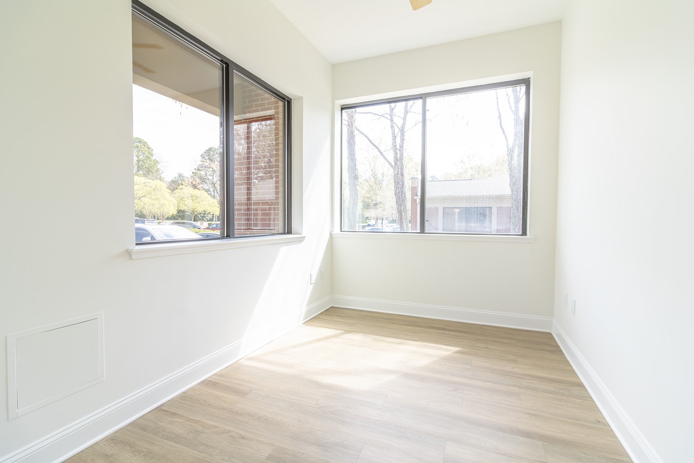 5613 Duraleigh Rd, Raleigh, NC 27612 - Lot 101 - - Photo intérieure - Image 2 of 8