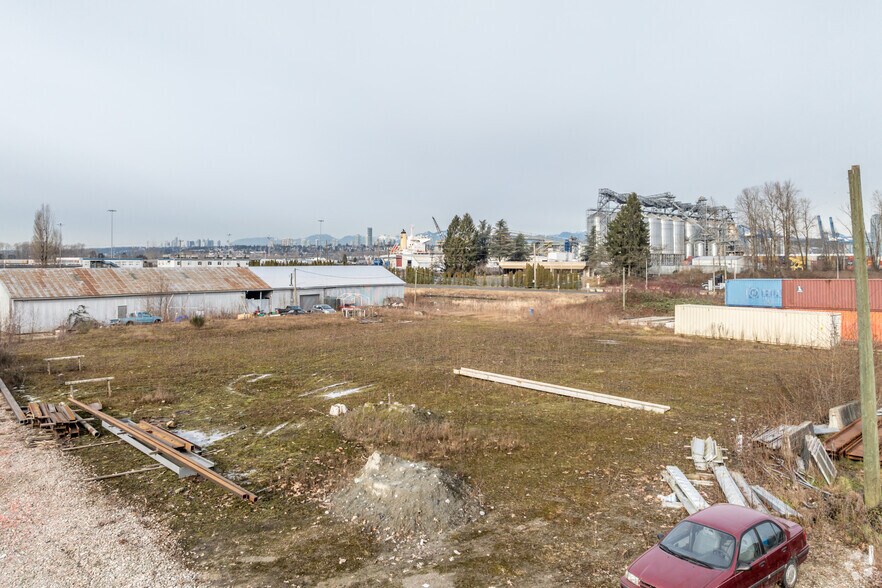 9561-9569 Gunderson Rd, Delta, BC à vendre - Photo de l’immeuble – Image 1 sur 4