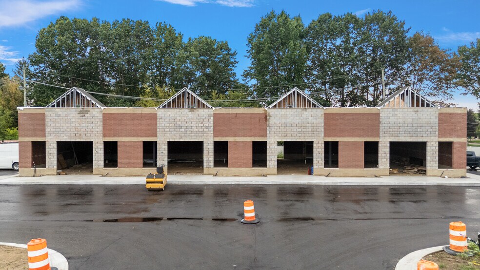 16990-16998 25 Mile, Macomb, MI à louer - Photo de l’immeuble – Image 2 sur 4