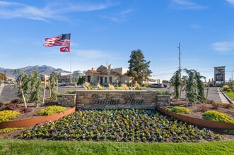 6400 S State St, Murray, UT à louer Photo intérieure– Image 2 sur 5