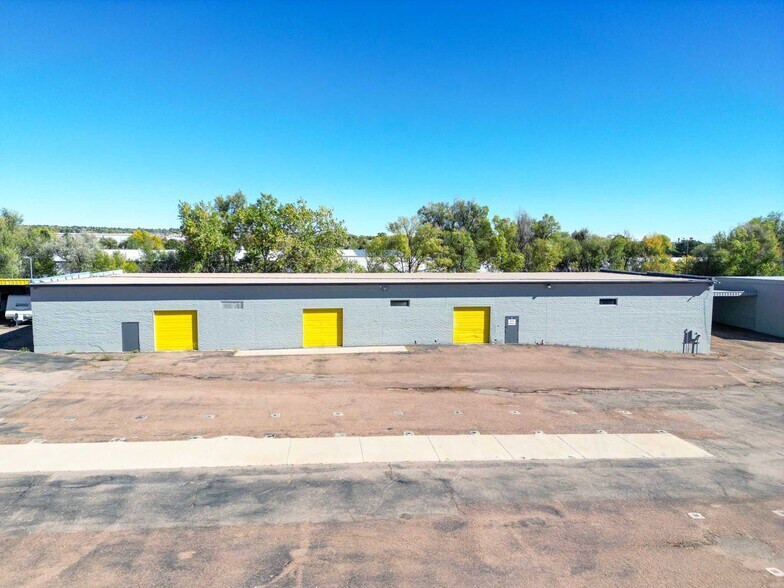625 N Murray Blvd, Colorado Springs, CO à louer - Photo de l’immeuble – Image 2 sur 2
