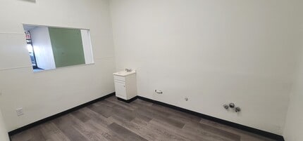 355-365 S Western Ave, Los Angeles, CA à louer Photo intérieure– Image 2 sur 4