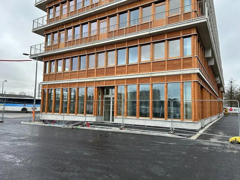 Local commercial dans Rennes à louer - Photo de l’immeuble – Image 2 sur 5