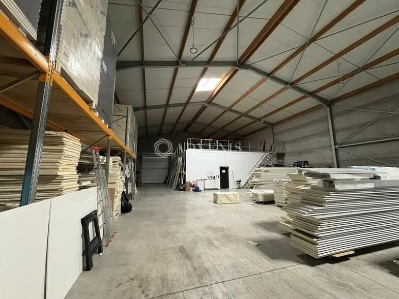 Local d'activités dans Marquise à vendre - Photo intérieure – Image 2 sur 5