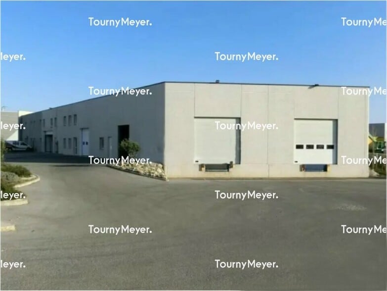325 Rue Henri Farman, Saint-Jean-de-Védas à louer - Photo de l’immeuble – Image 2 sur 8