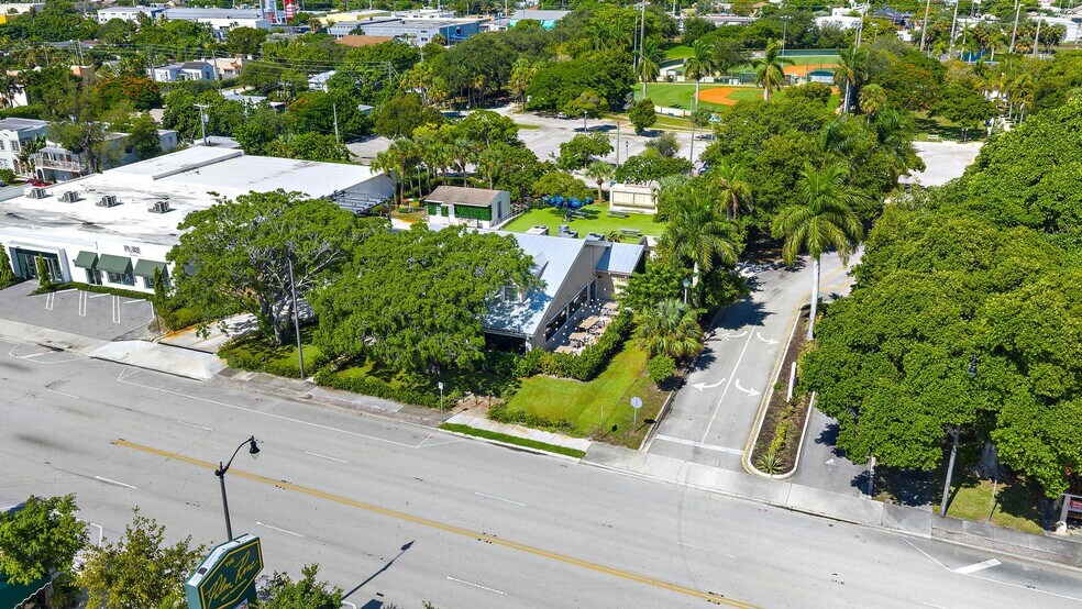 4801 S Dixie Hwy, West Palm Beach, FL à vendre - Photo de l’immeuble – Image 2 sur 23
