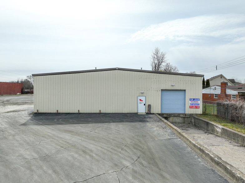 14257 Tireman Ave, Dearborn, MI à vendre - Photo de l’immeuble – Image 2 sur 16