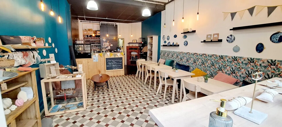 Local commercial dans Bordeaux à louer - Photo intérieure – Image 2 sur 3