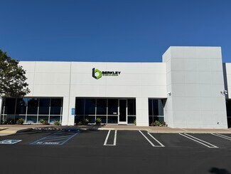 Plus de détails pour 4007 Paramount Blvd, Lakewood, CA - Local d'activités, Industriel/Logistique à louer