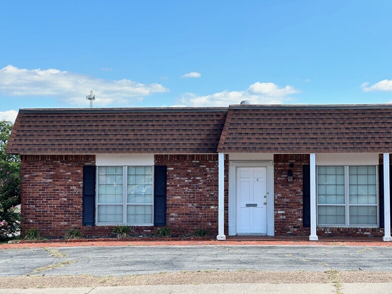 330 N 4th St, Muskogee, OK à vendre - Photo de l’immeuble – Image 2 sur 20