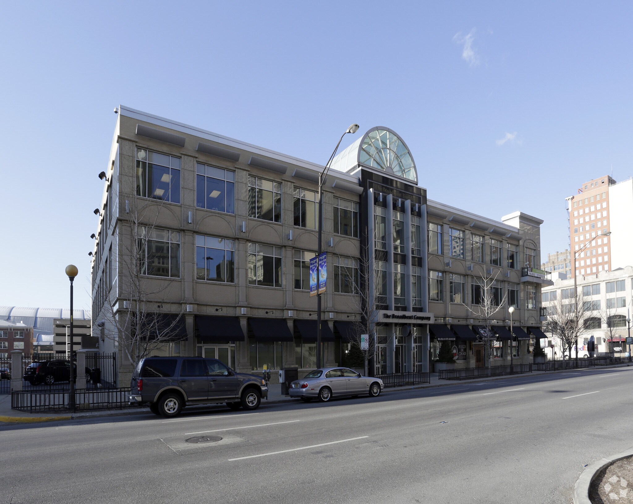 117 E Washington St, Indianapolis, IN à louer Photo principale– Image 1 sur 7