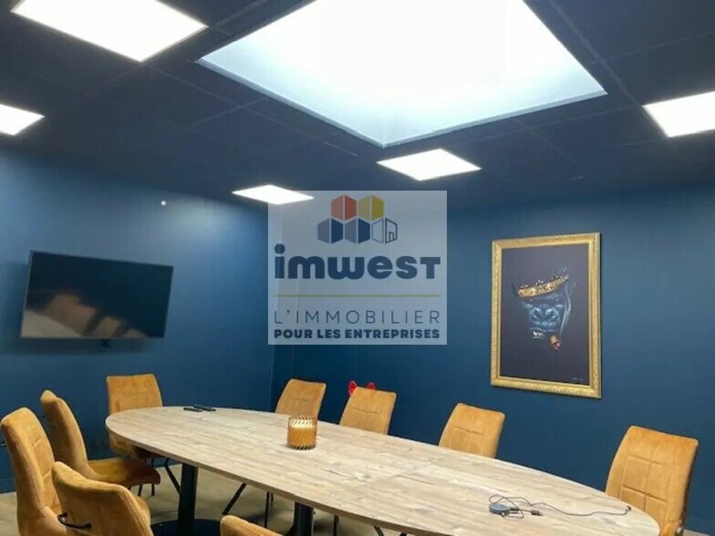 Bureau dans Rennes à vendre - Photo de l’immeuble – Image 3 sur 7