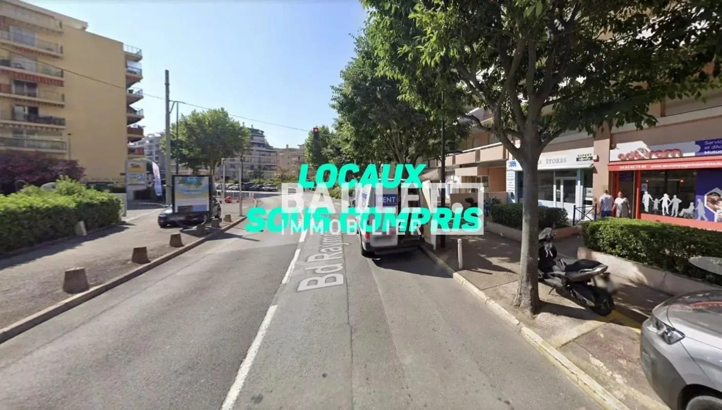Local commercial dans Antibes à vendre Photo de l’immeuble– Image 1 sur 2