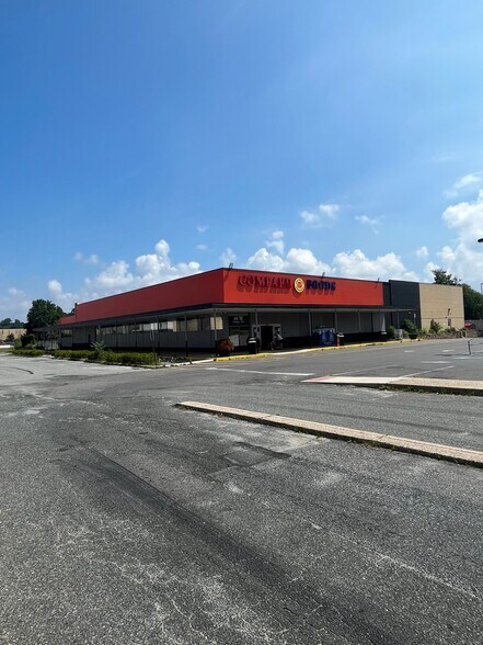 22 W Landis Ave, Vineland, NJ à louer - Photo de l’immeuble – Image 2 sur 11