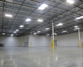 8800 Slauson Ave, Pico Rivera, CA à louer Photo de l’immeuble– Image 2 sur 3