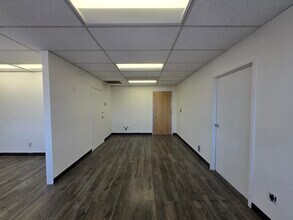 14895 E 14th St, San Leandro, CA à louer Photo intérieure– Image 2 sur 6