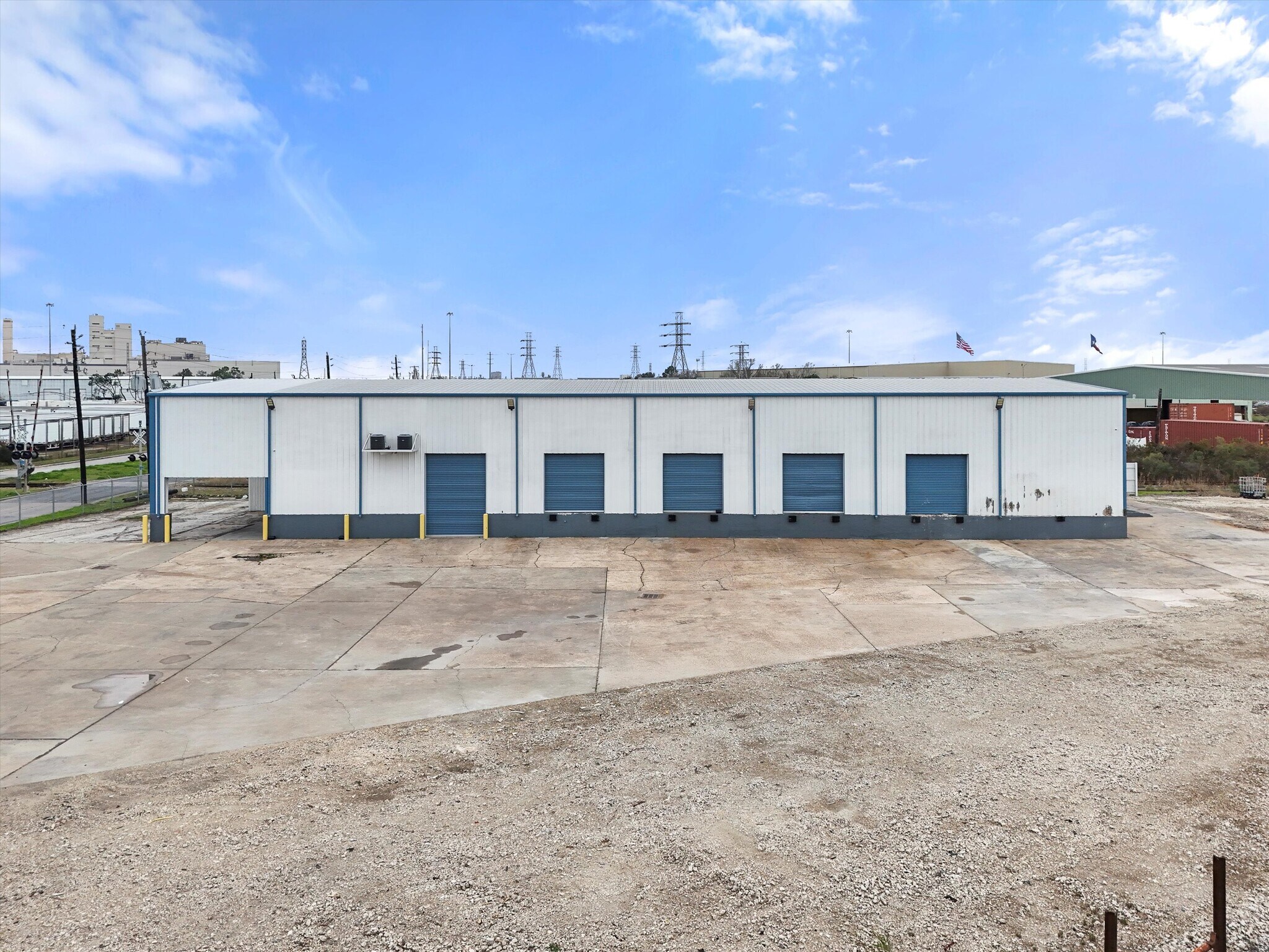 620 Gellhorn Dr, Houston, TX à vendre Photo de l’immeuble– Image 1 sur 21
