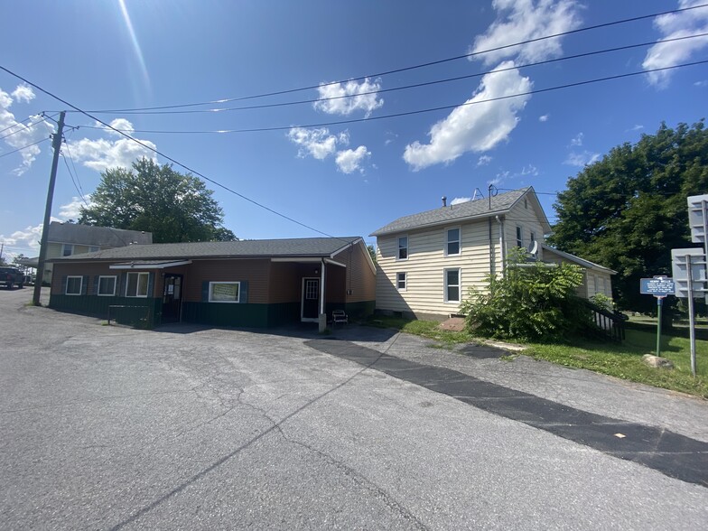 99 Rochester Street, Port Byron, NY à vendre - Photo de l’immeuble – Image 2 sur 5