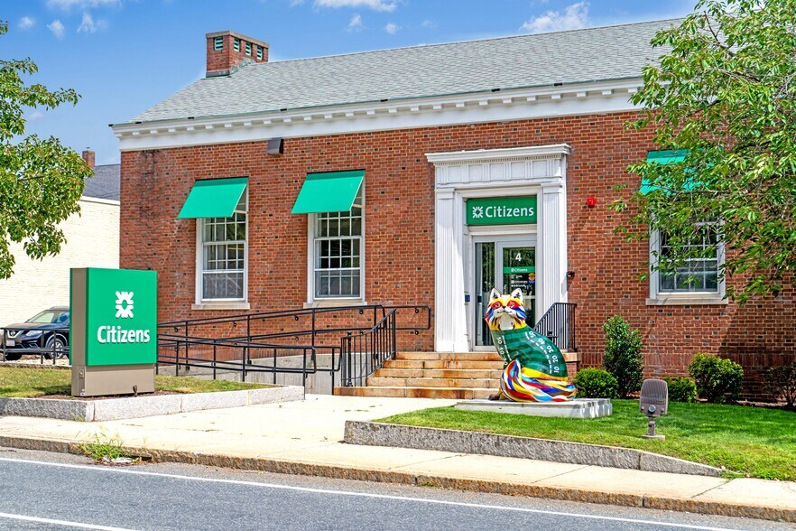 4 Cocasset St, Foxborough, MA à vendre - Photo de l’immeuble – Image 3 sur 5
