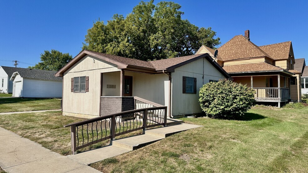 152 E 8th St, Trenton, MO à vendre - Photo principale – Image 1 sur 20