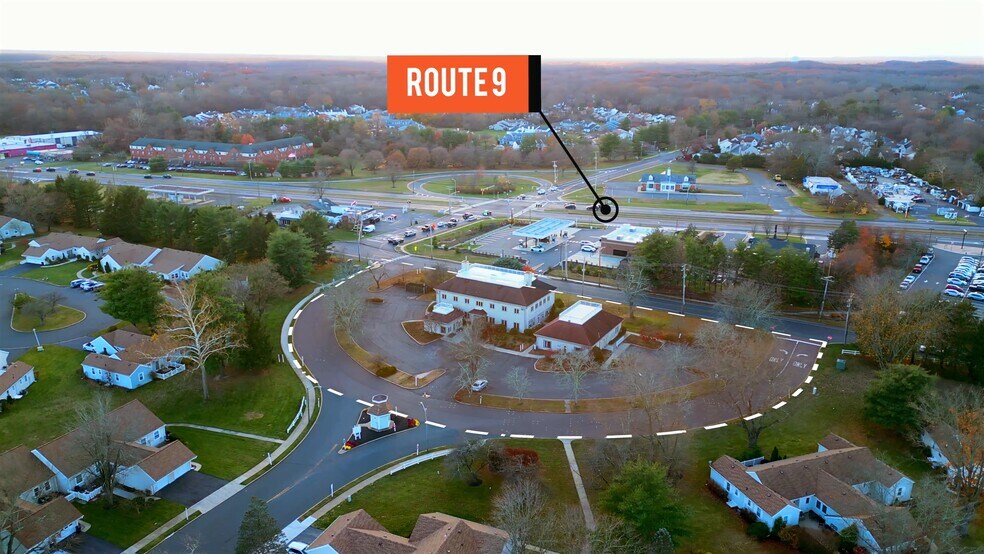 1 Dag Hammarskjold Blvd, Howell, NJ à vendre - Vidéo sur l’annonce professionnelle – Image 2 sur 109