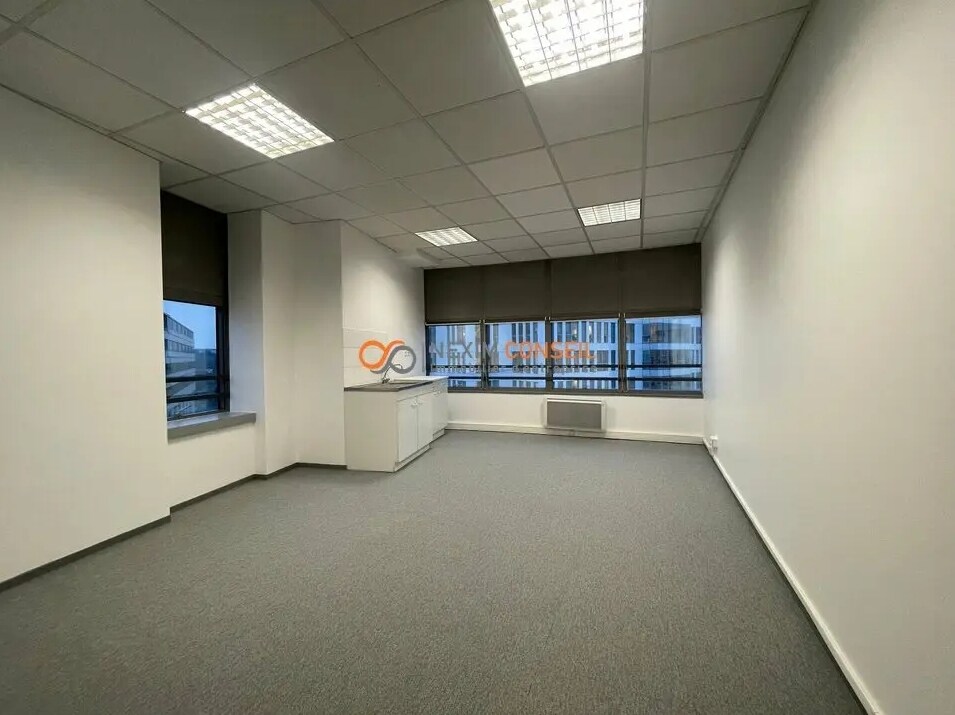Bureau dans Nanterre à vendre Photo intérieure– Image 1 sur 8
