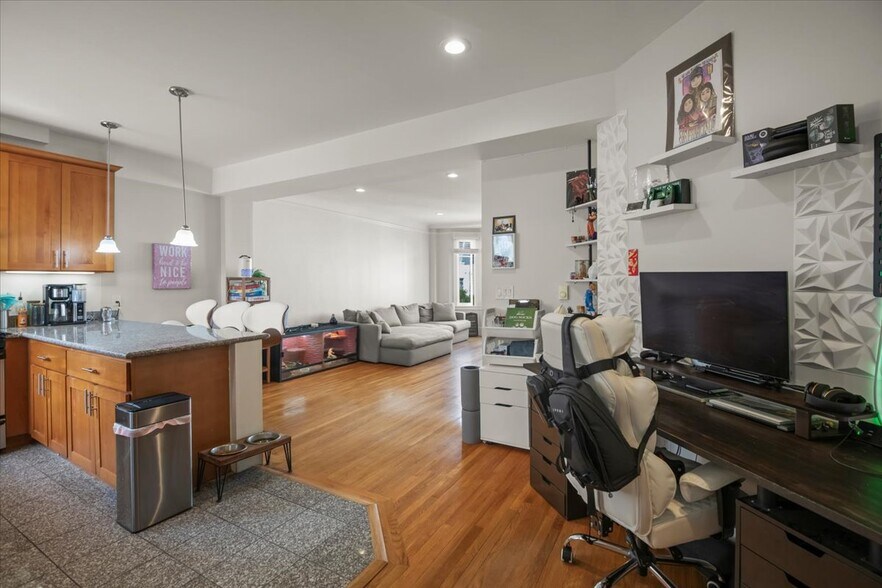425 Hyde St, San Francisco, CA à vendre - Photo de l’immeuble – Image 2 sur 57