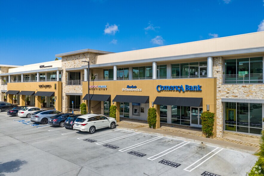 2043 Westcliff Dr, Newport Beach, CA à louer - Photo de l’immeuble – Image 2 sur 4