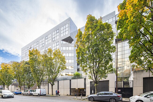 Plus de détails pour 10 Avenue Du Général De Gaulle, Charenton-le-Pont - Bureau à louer