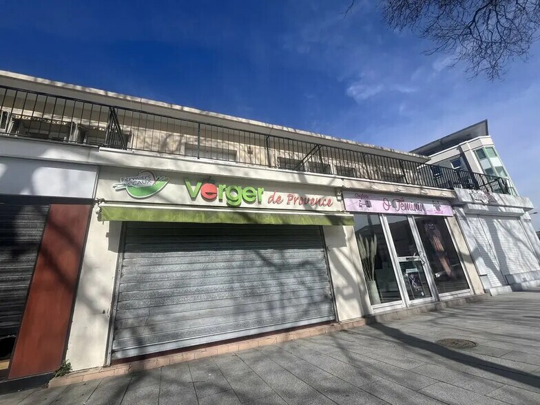 Local commercial dans Le Havre à louer - Photo de l’immeuble – Image 2 sur 2