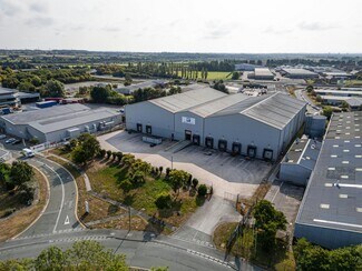 Plus de détails pour 2 Unit 34c Zone 2, Deeside Industrial Estate Av, Pentre - Industriel/Logistique à louer