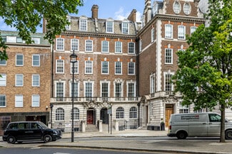 Plus de détails pour 12 Hobart Pl, Londres - Bureau à louer